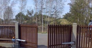 Купить распашные ворота из штакетника Кунгур, цена от 2765 руб.